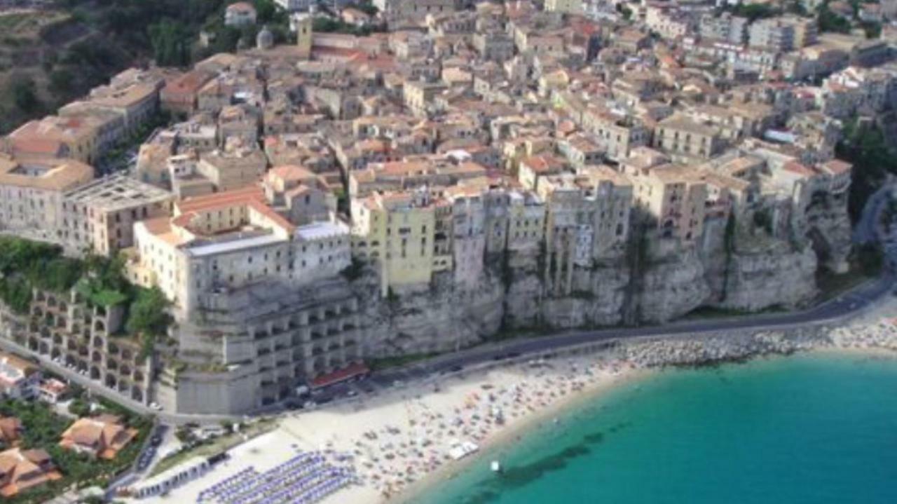 La Casetta Di Elena Lamezia Terme Eksteriør billede